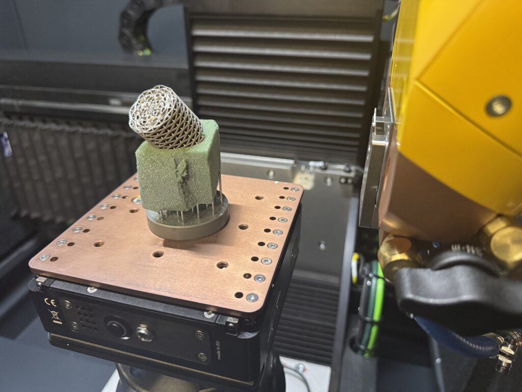 Industrial CT scanner